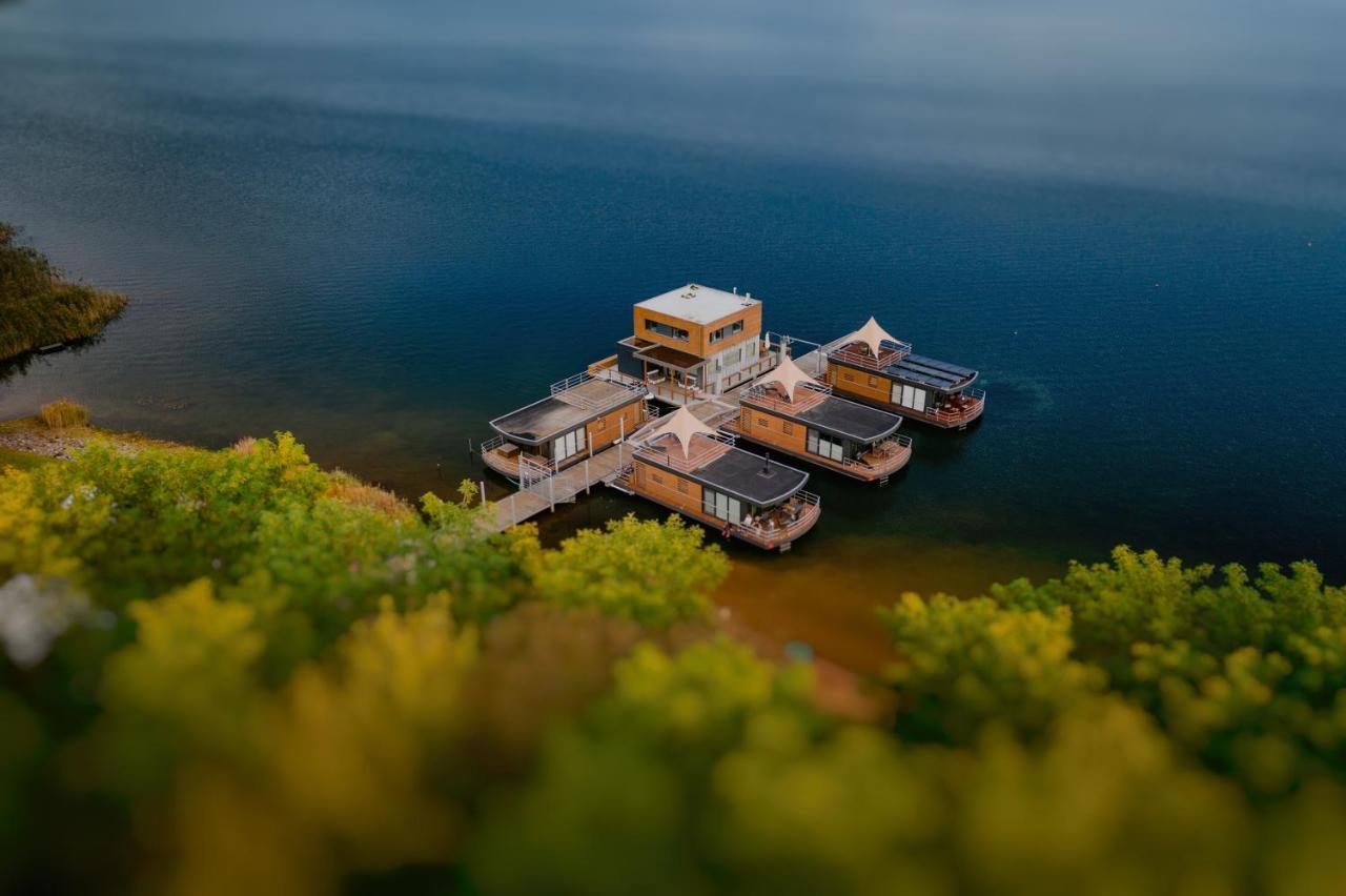 Schwimmende Ferienhaeuser Auf Dem See - Spreewald Vetschau Exteriér fotografie